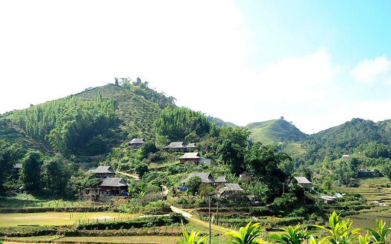 Hanoi to Van Son Cycling Tour 3 Days: Explore the Roof of Muong Bi